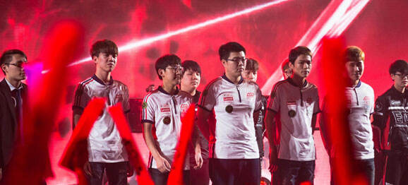 新老更替下 新老更替下