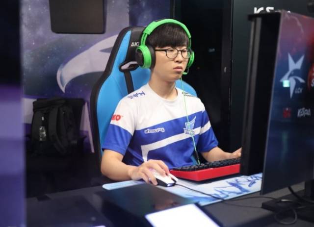 9年的巴塞 9年的巴塞