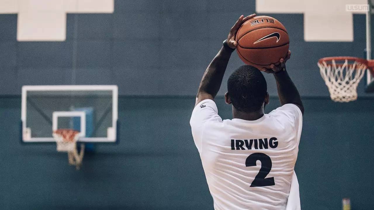 军团披挂上 军团披挂上