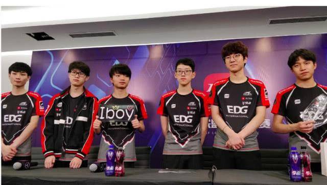 1年的总决 1年的总决