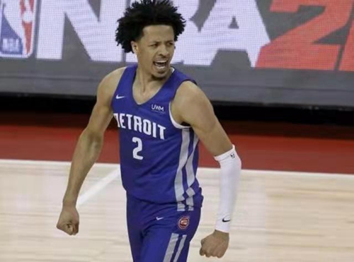 他正以坚定 他正以坚定